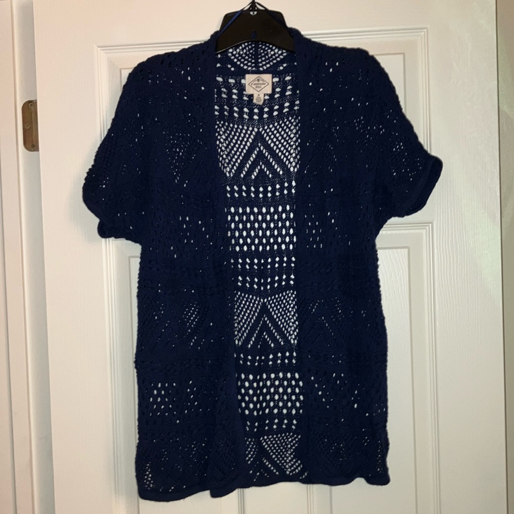 St. John's Bay Short Sleeve Crochet Sweater - Size Medium - Navy Blue